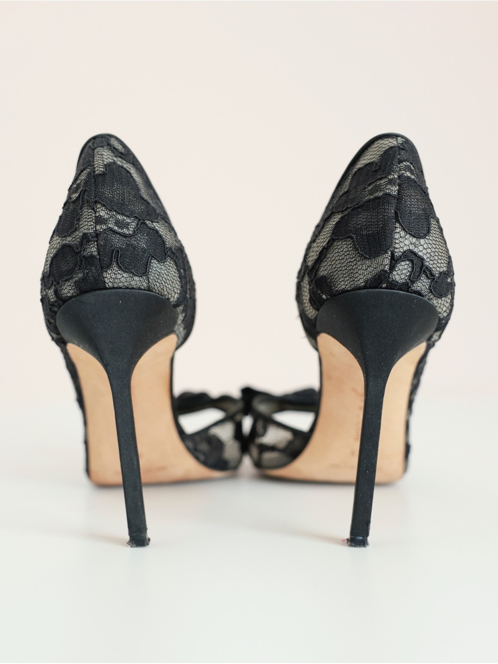 Manolo Blahnik Black Lace Peep-Toe Pumps with Satin Bow - Picture 5 of 9